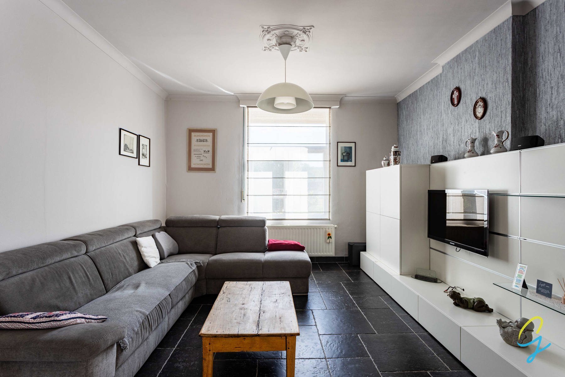 Instapklare halfopen met 4 slaapkamers en 2 badkamers - foto 4