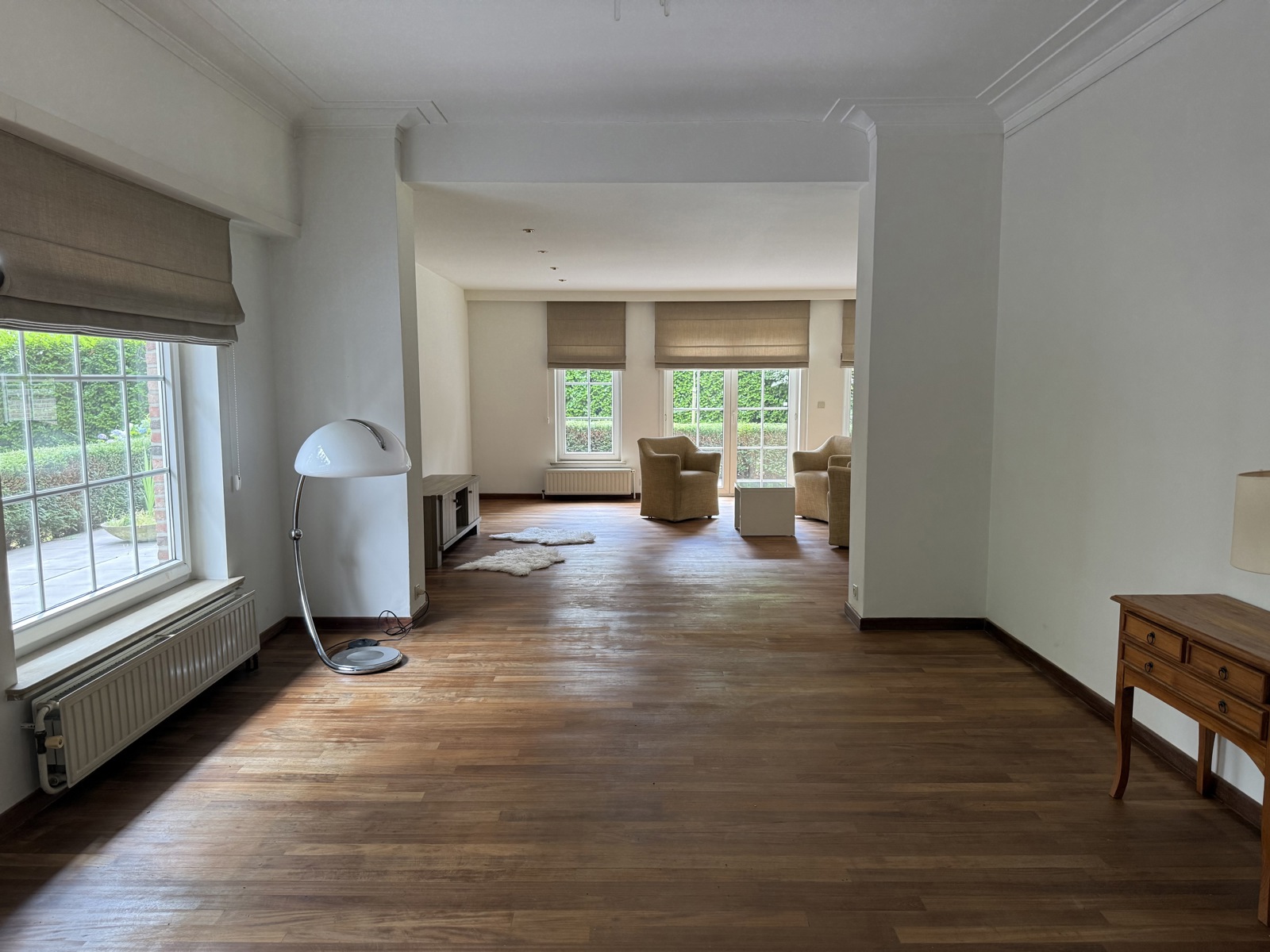 Ruime villa op 3.000m² met 4 slaapkamers te Koningshof! - foto 4
