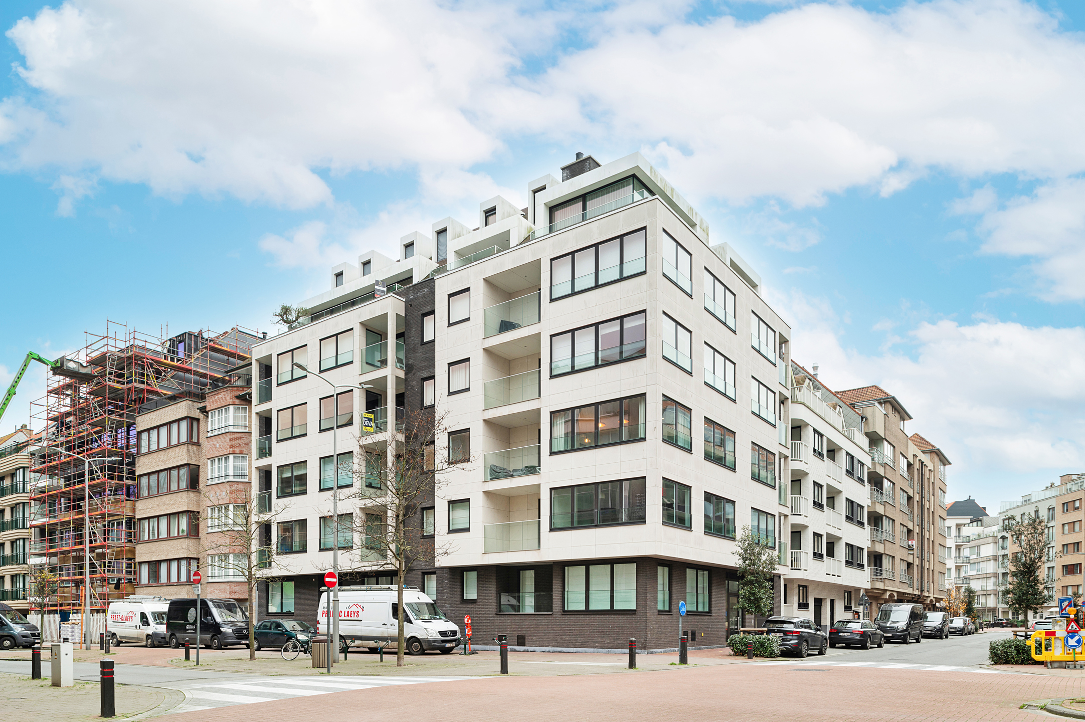 Prachtig duplex- appartement in recent gebouw met zonnig terras, zeezicht. - foto 3