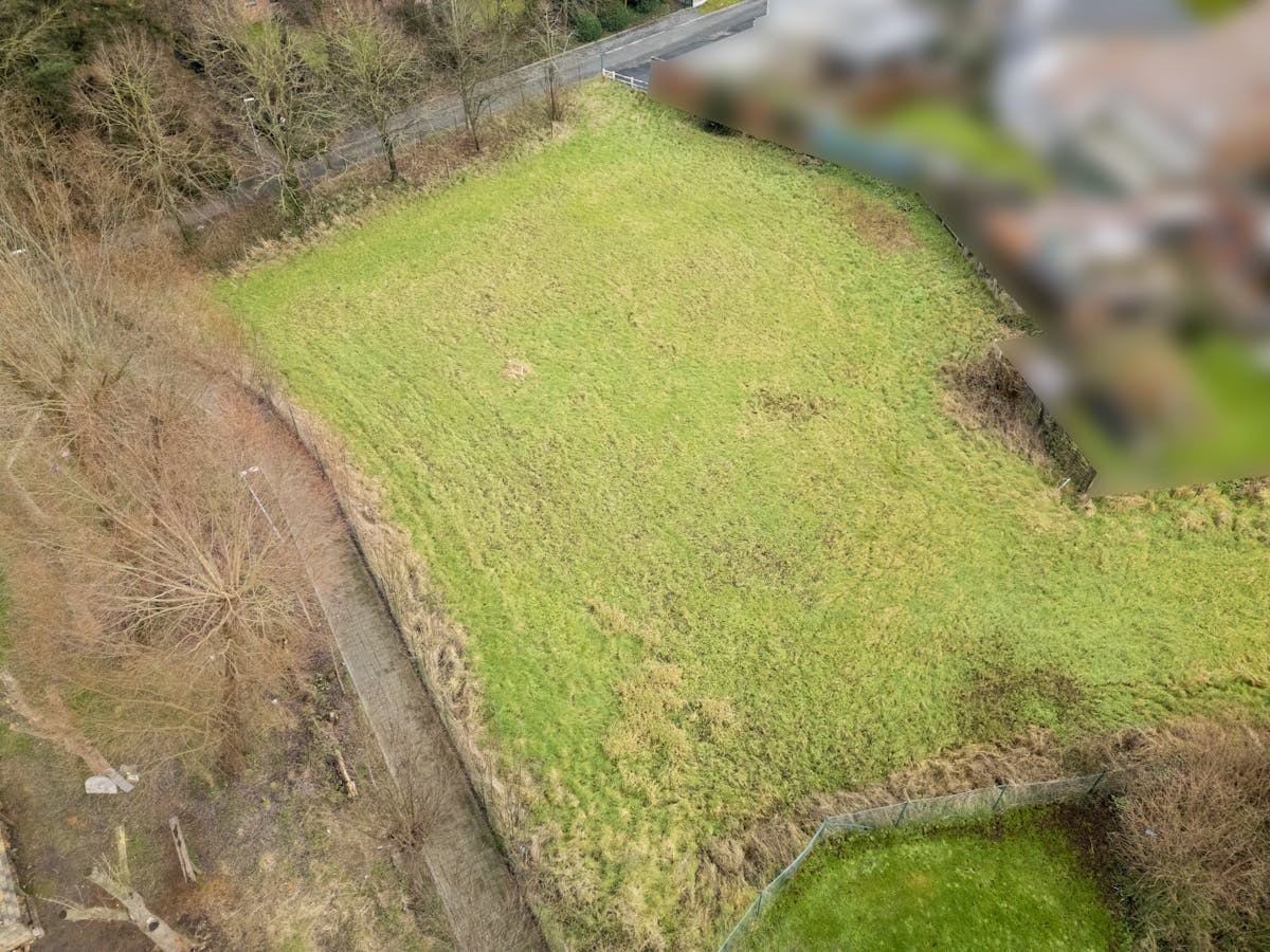 Rustig gelegen bouwgrond (1058 m²) te koop te Gullegem - foto 1