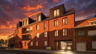 <p><span>Graag bieden wij u dit</span><span> </span><span>stijlvolle nieuwbouwproject met 12 moderne en energiezuinige appartementen aan, ontworpen met oog voor comfort, licht en tijdloze architectuur.</span></p><p><span>Geniet van een rustige, residentiële ligging op wandelafstand van winkels, scholen, het park en het openbaar vervoer, met een vlotte verbinding naar Antwerpen en de belangrijkste invalswegen. </span></p><p><span>Hier woont u centraal, maar toch in alle sereniteit.</span></p><p><span> </span></p><p><span>Extra troef zijn de concurrentiële prijzen gaande van € 245.000 tot € 335.000 (netto prijzen) inclusief een ondergrondse autostaanplaats en de mogelijkheid om aan te kopen aan 6 % BTW.</span></p><p><span> </span></p><p><span>Lastenboek, prijzen en bouwplannen vindt u op onze site. Oplevering is voorzien voor de zomer 2027.</span></p><p><span> </span></p><p><span> </span></p><p><span> </span></p>