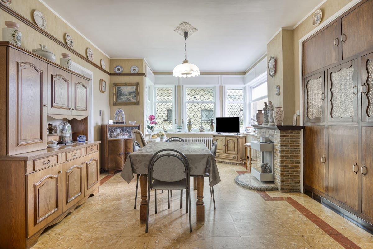 Maison spacieuse avec jardin et garage sur 1 845 m² à Alveringem. - photo 4