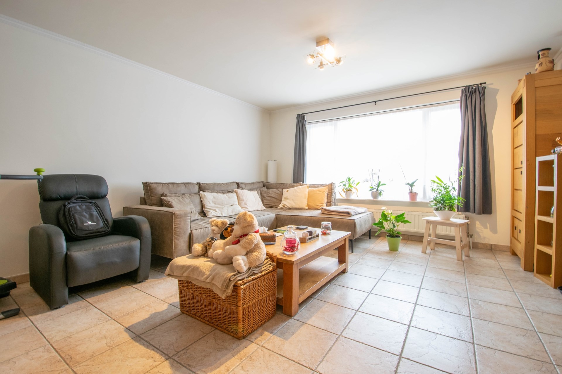 Ruim appartement met 2 slaapkamers en garage! - foto 4