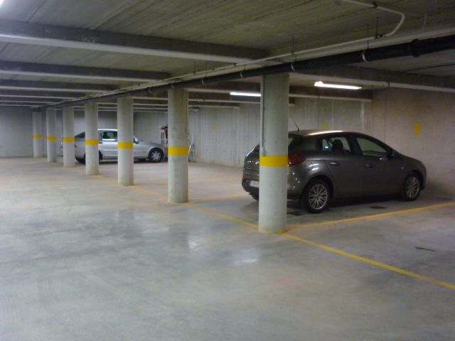 Garage à louer à Lierre