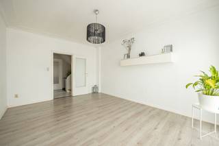 Deze woning is ideaal gelegen aan de Guido Gezellelaan, op wandelafstand van het centrum van Mechelen en met een vlotte aansluiting naar...