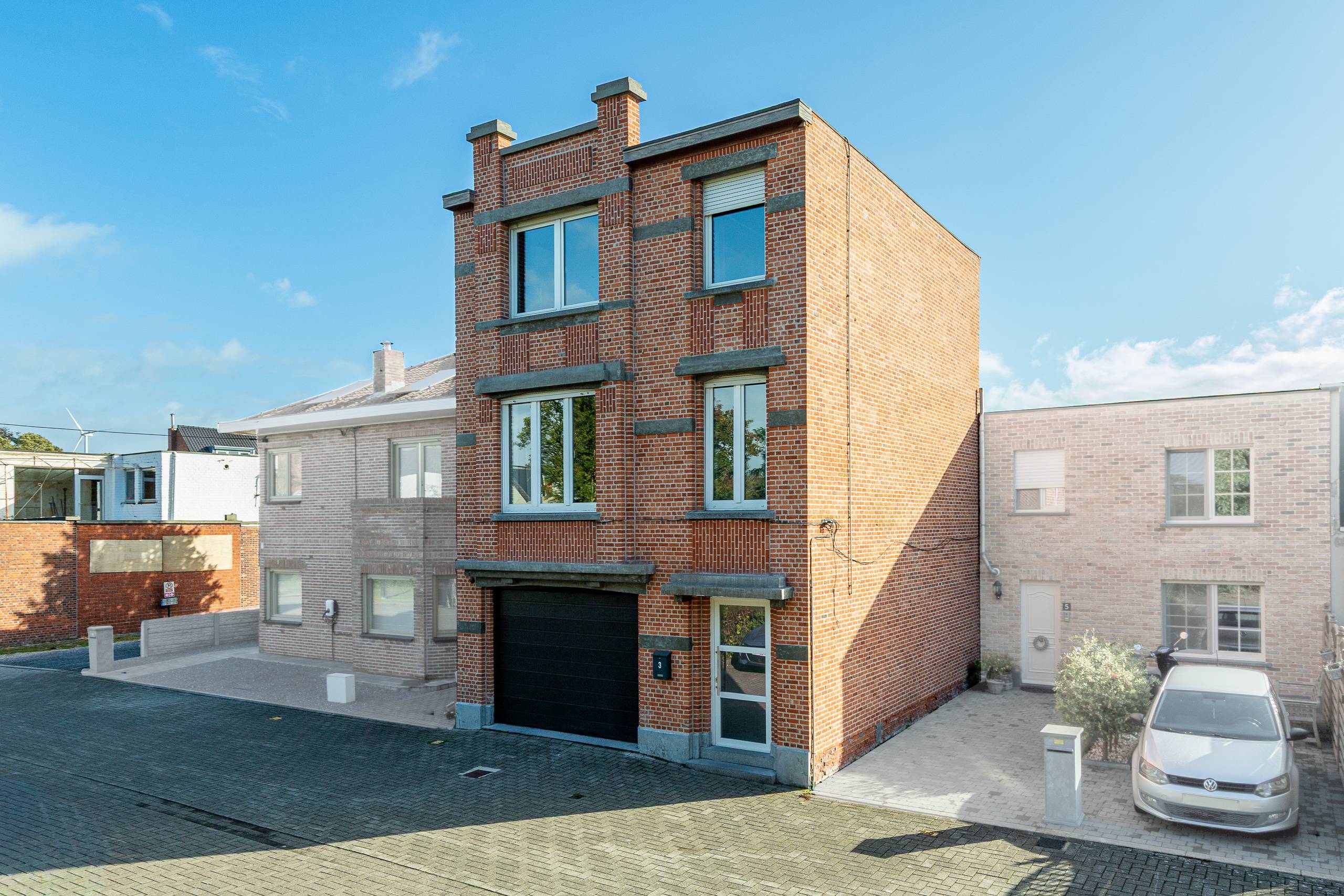 Maison à vendre à Zelzate avec 4 chambres - photo 1