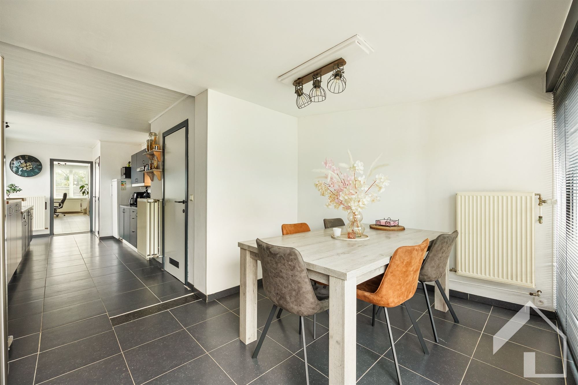 Maison - photo 5