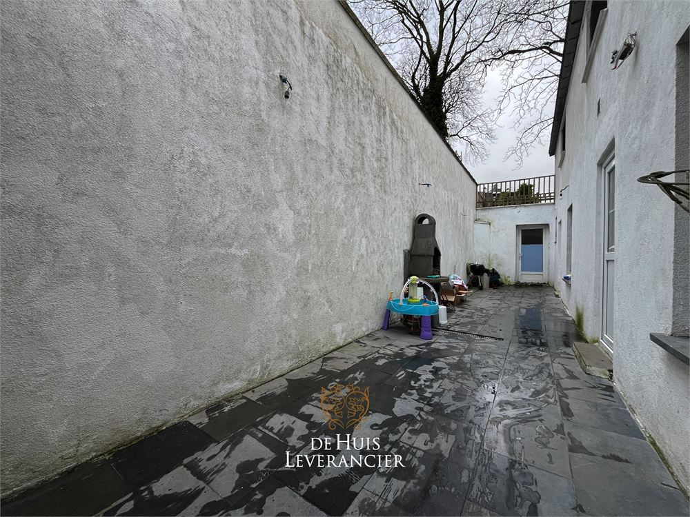 RUIME woning te koop (8 slpks, 2 badk) die ook perfect als tweewoonst kan dienen - foto 5