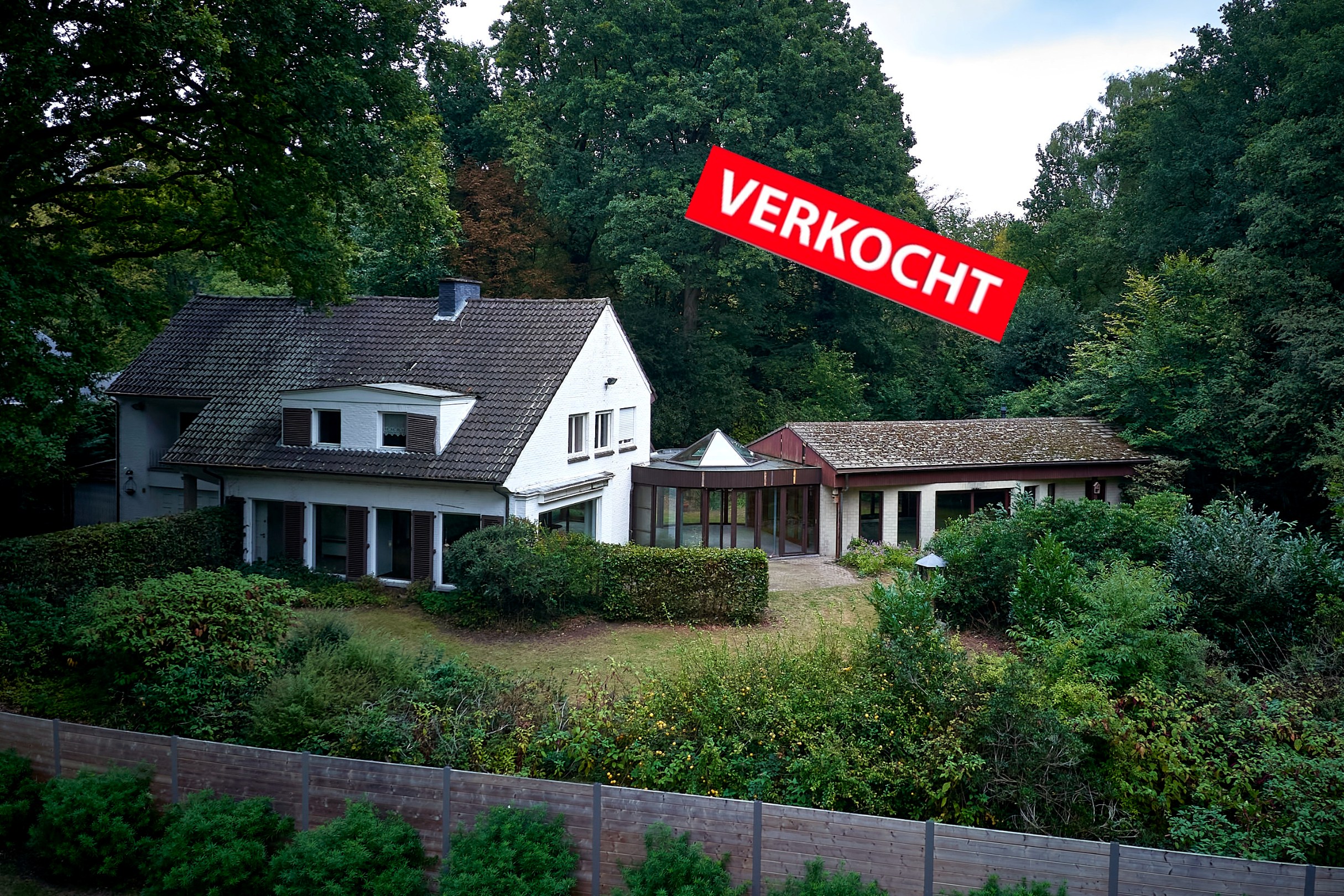 Op een droomlocatie gelegen villa uit jaren 60 - foto 1