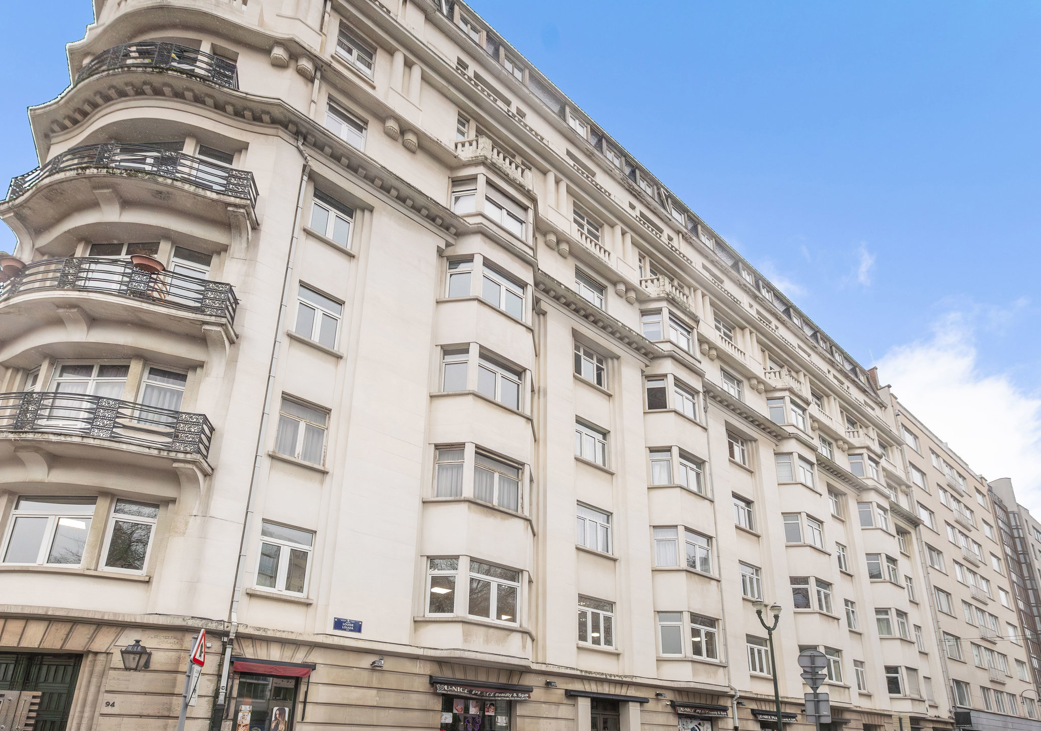 Appartement à vendre à Ixelles avec 3 chambres - photo 3