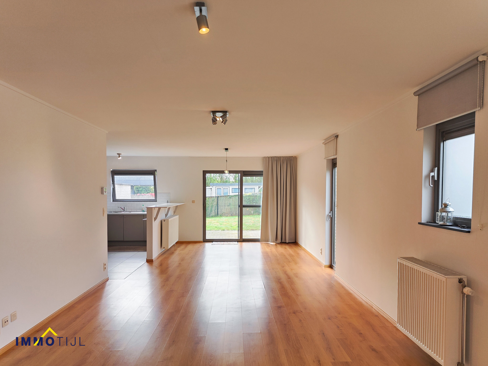 Moderne en ruime woning in dorpskern van Moorsel. - foto 3