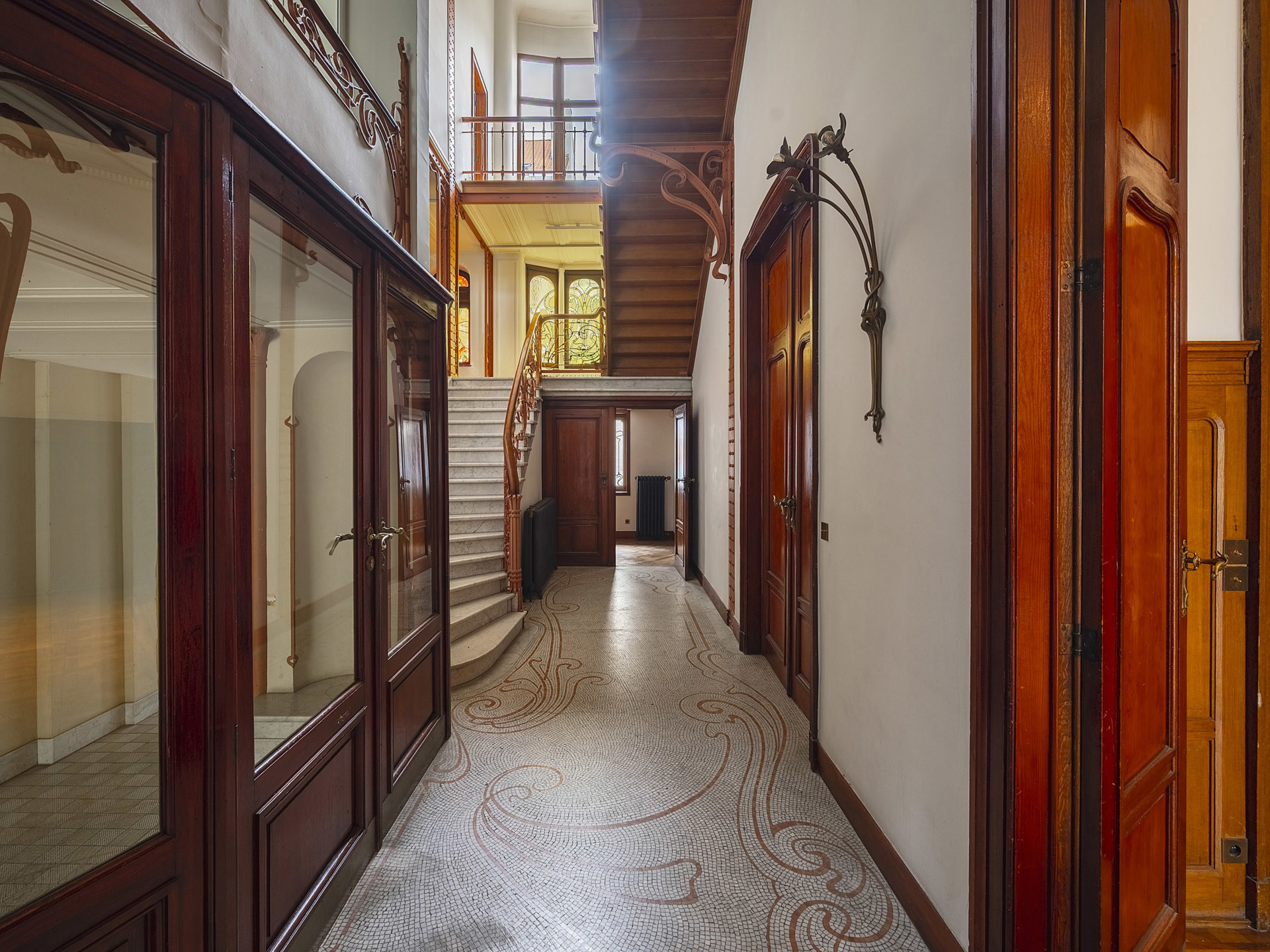 Apartment for sale in Sint-Gillis with 3 bedrooms - photo 2