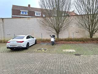 Garage for sale in Bruges