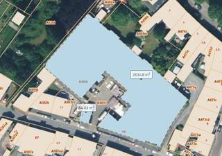 À la recherche d'un terrain de projet intéressant dans un cadre calme mais facilement accessible ? Alors ce terrain de 3074 m² près du centre...