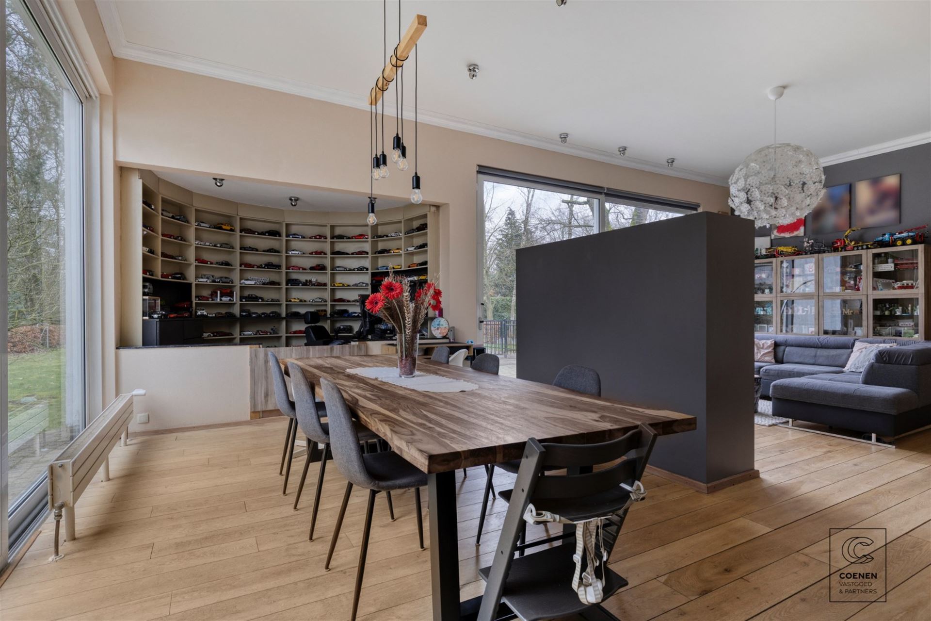 House for sale in Brasschaat with 6 bedrooms - photo 5