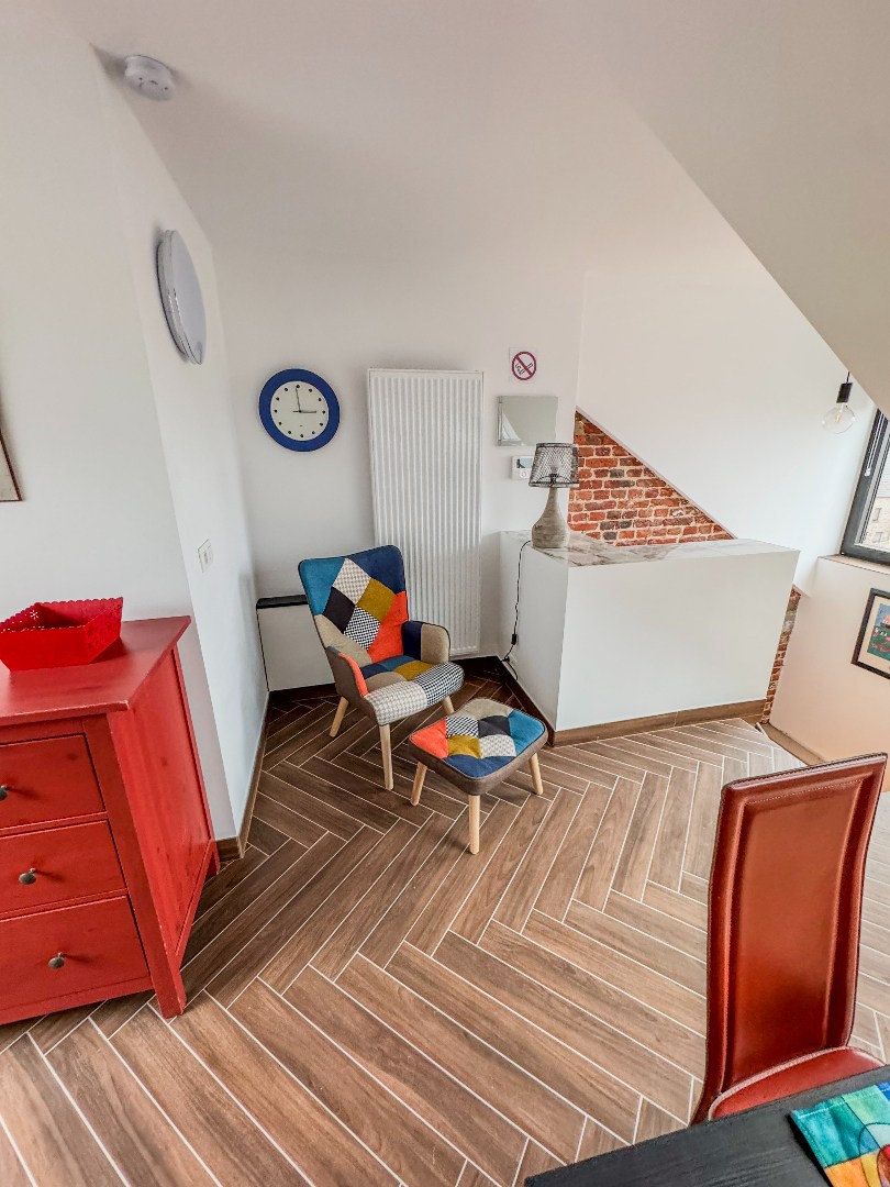 Studio rénové et meublé à louer dans le centre de Louvain - photo 5