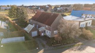 Te koop: karaktervolle open bebouwing in Grimbergen, gelegen in de Poddegemstraat, op korte afstand van scholen, openbaar vervoer en...