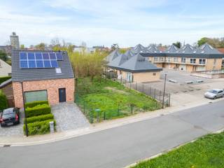 Bouwgrond voor halfopen bebouwing, koppelbouw, in het centrum van Tielt die deel uit maakt van een rustig gelegen verkaveling in de directe...