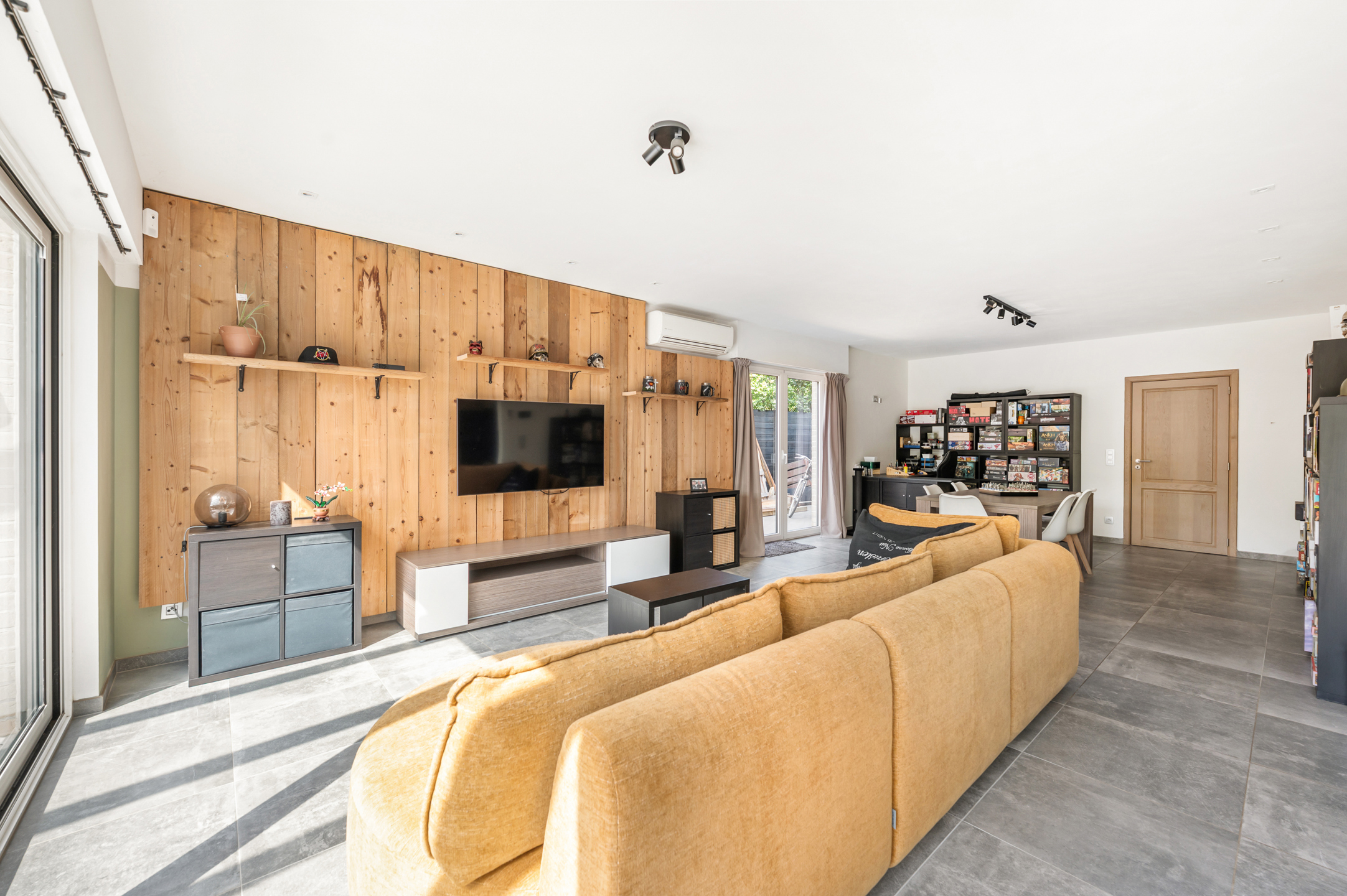 Luxueuze &amp; energiezuinige woning met zwembad  - foto 4