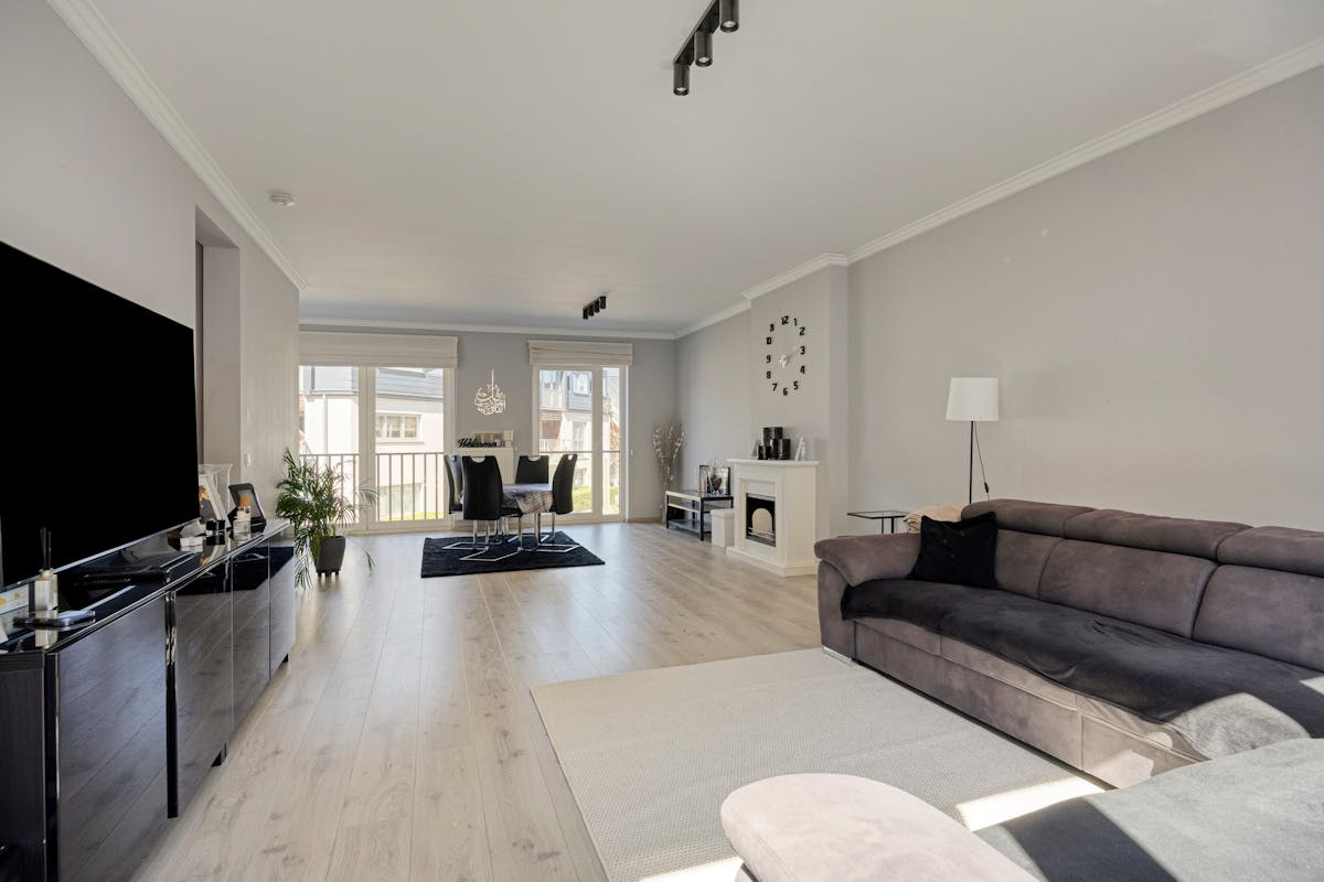 Duplex woning van 162m² in het centrum van Strombeek-Bever - foto 4