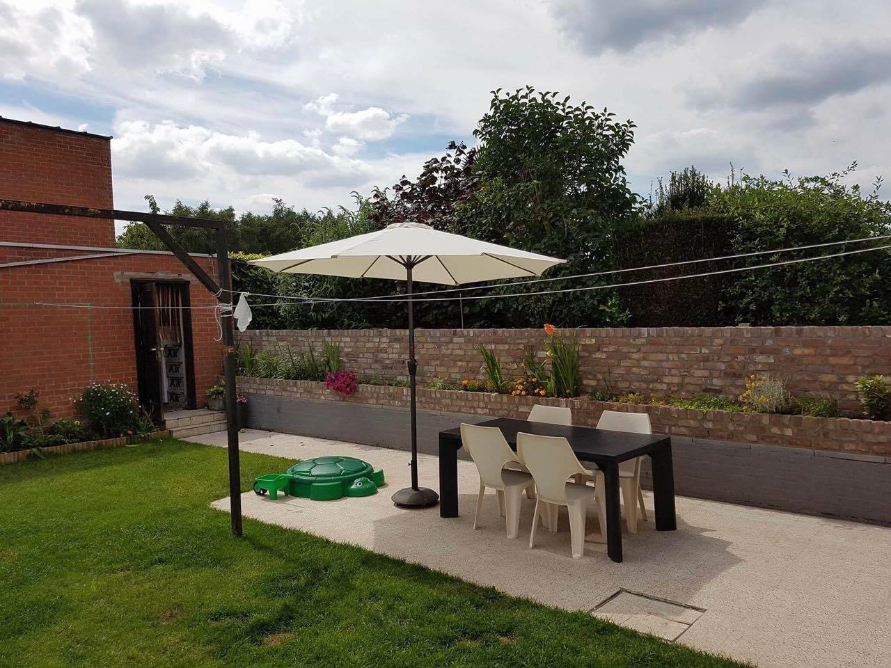 Wervik-Ruime halfopen woning met 4 slaapkamers, tuin+ garage - foto 3