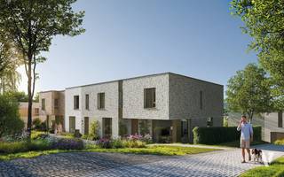 Na het grote succes van fase 1, die reeds voor 100% verkocht is, stellen we nu met trots fase 2 voor: 16 stijlvolle en energieneutrale woningen in een uitzonderlijk woonerf in Huldenberg. Meer weten over dit gloednieuwe woonproject? Bezoek onze website https://www.av-development.be/project/nieuwbouwwoningen-3040-huldenberg of contacteer Elien Mombaerts op het nummer 0470/38.21.30.