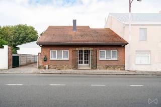 House for sale in Lens
