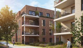 App. B2.0.4: Dit nieuwbouwappartement op het gelijkvloers heeft 2 slaapkamers, een terras van +/- 12 m² en een oppervlakte van +/- 92 m². Dit lichtrijk appartement is gelegen in het hart van Roeselare. Het Laere bevindt zich op wandelafstand van alle dagelijkse voorzieningen, winkels en restaurants. Met de fiets breng je je kinderen in enkele minuten naar de crèche of één van de drie scholen die zich in de buurt bevinden. Dit alles vanuit de groene oase van het Noordhofpark. Geïnteresseerd in een duurzaam en kwalitatief nieuwbouwappartement met een ruim terras en zicht op het groen? Dan moet je in Het Laere zijn. <br /><br />Interesse of vragen? Meer info op matexi.be/hetlaere of contacteer vrijblijvend onze sales consultant op 051 28 03 70.