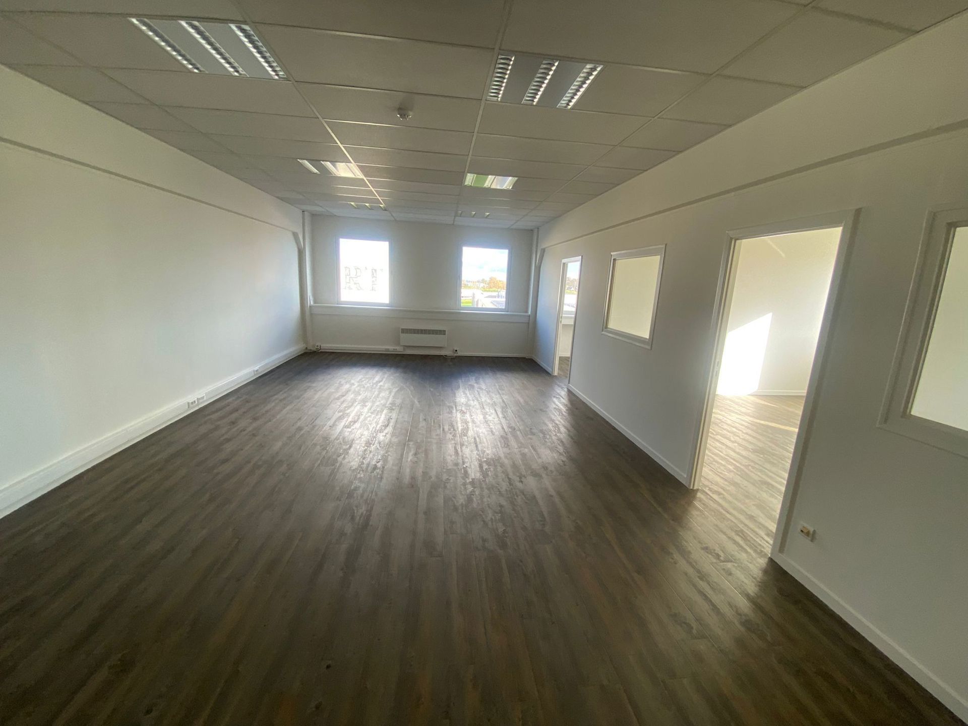 Commercial à louer à Gand - photo 2