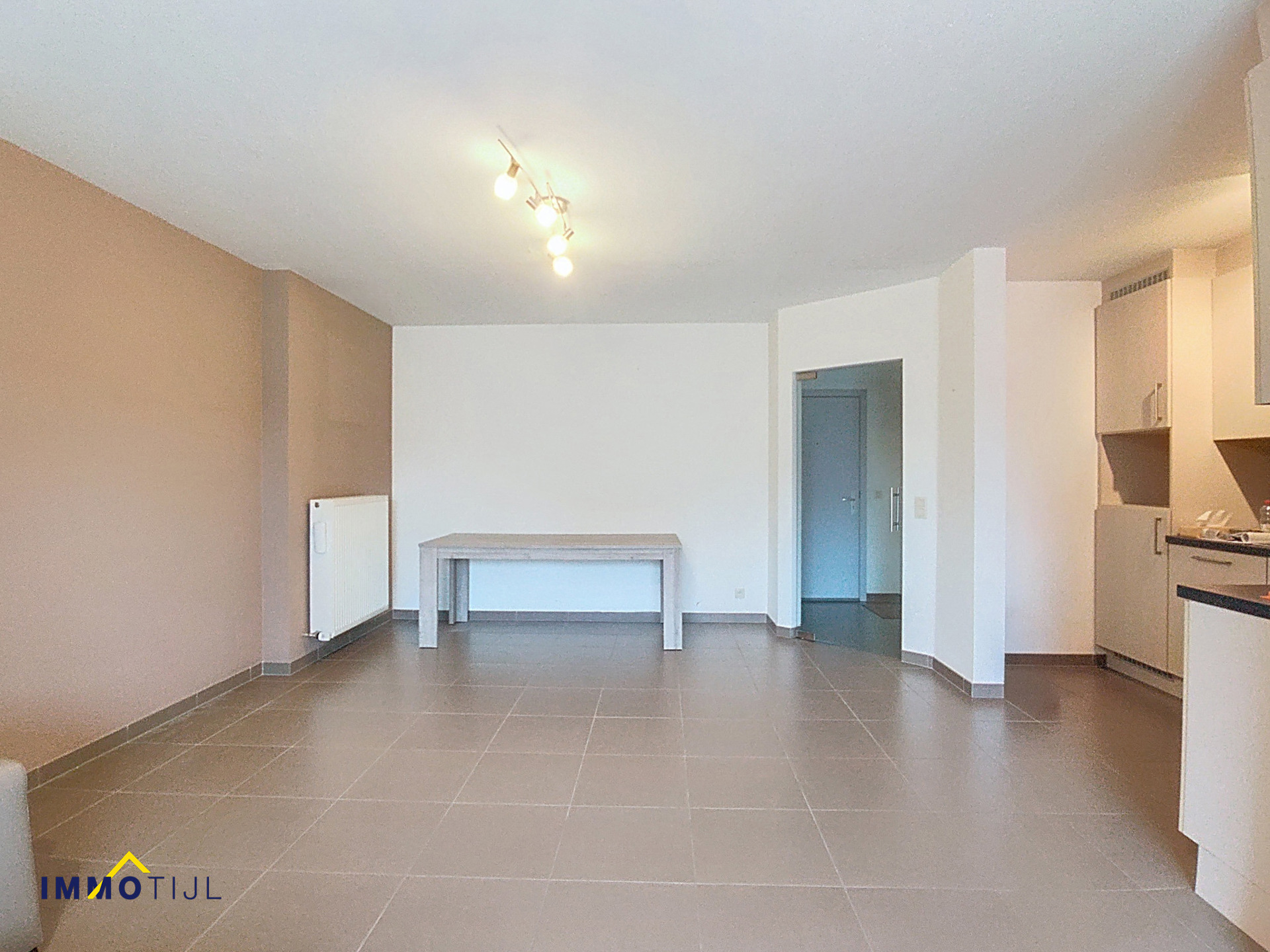Apartment for rent in Aalst with 2 bedrooms - photo 2