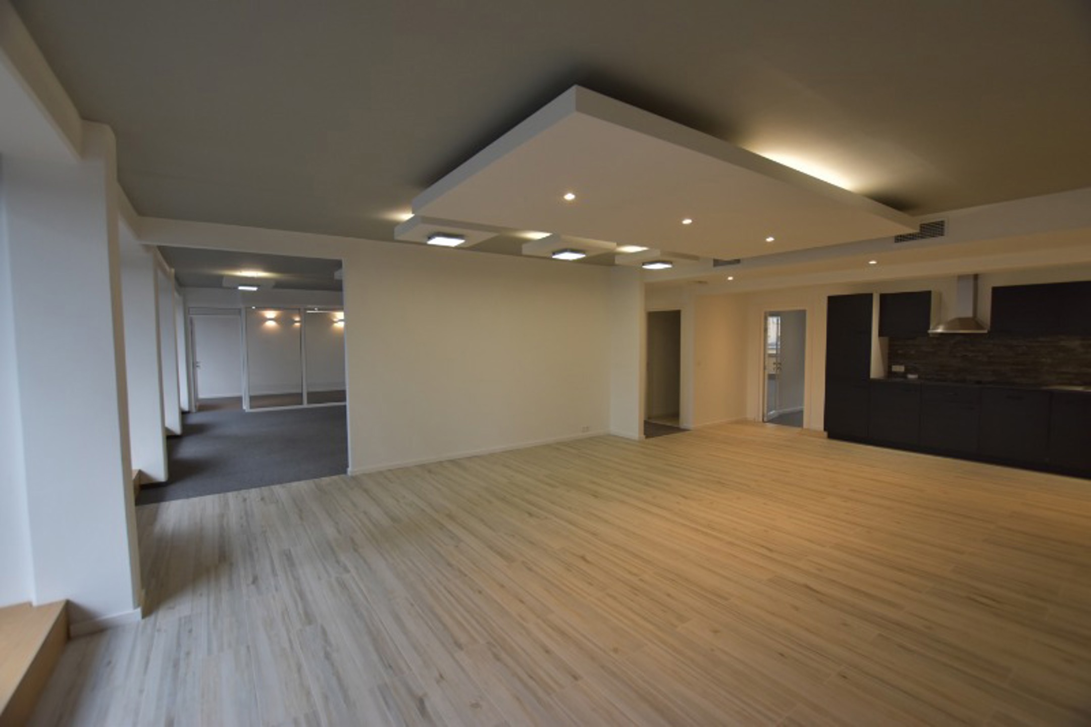 Commercial for sale in Brussels - photo 2