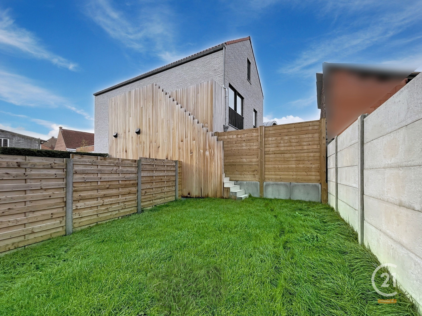 Nieuwbouw duplex met 4 slpks, terras, tuin en staanplaats - foto 4