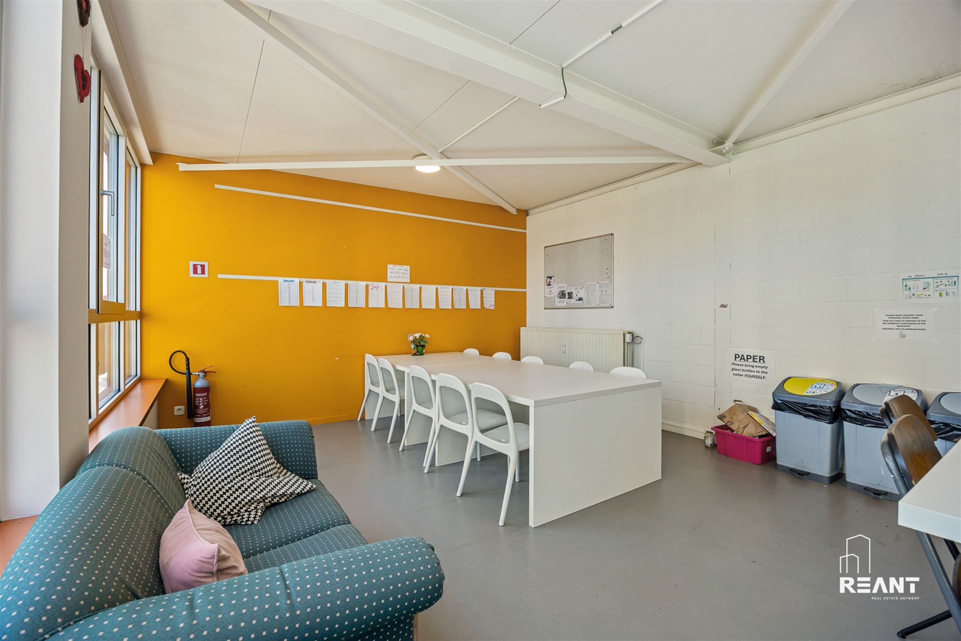 Opbrengsteigendom met 2 studentenkamers in verzorgd StuHousing-complex - foto 3