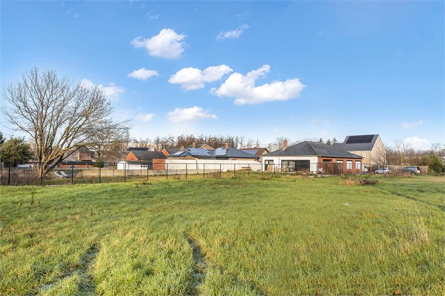 Bouwgrond voor open bebouwing op 8a 38ca - foto 5