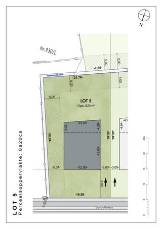 <strong>Nieuwe verkaveling</strong> in Neeroeteren aan de voormalige Melkerij bestaande uit <strong>2 woningen op grote percelen, 3 ruime bouwgronden en achterliggende gronden</strong>. De percelen zijn allen zuid georiënteerd. De plannen voor de bouwgronden zijn vergund, geschikt voor een open bebouwing en hebben soepele bouwvoorschriften. <br /><br />De verkaveling ligt op een boogscheut van het centrum van Neeroeteren met een supermarkt en school op 500 meter. Hier woon je mooi met de achterzijde grenzend aan de Tapziepbeek, wat voor een extra natuurlijk karakter van de tuinen zorgt. Op de percelen achter de Tapziepbeek kan er volgens de verkavelingsvoorschriften niet gebouwd worden, wat betekent dat het groene karakter behouden zal blijven. Deze percelen kan je bij aankopen indien gewenst.<br /><br /><span><strong>LOT 5: bouwgrond met vergund plan:</strong></span><br />-Perceel Lot 5 voor open bebouwing;<br />-Totale oppervlakte van 08a20ca.<br /><br />De achterliggende percelen grond (Loten 6 t.e.m. 10) kunnen optioneel per lot of in totaliteit bij aangekocht worden. Deze totale oppervlakte bedraagt 58a61ca.<br /><br /><strong>Zeer soepele bouwvoorschriften:</strong><br />- bouwdiepte gelijkvloers: maximaal 17m<br />- bouwdiepte verdieping: maximaal 12m<br />- bouwbreedte: minimaal 8m<br />- bouwhoogte: maximaal 2 bouwlagen onder de kroonlijst: 6,5 meter bij hellende daken en 7,00 meter bij platte daken<br />- nokhoogte: maximaal 11 meter ten opzichte van het maaiveld<br />- dakhelling: vrij<br /><br />Bouw je eigen woning volgens de meest recente normen en dit helemaal naar je eigen smaak. De plannen zijn vergund dus snel starten met bouwen is mogelijk!<br /><br />Vermelde prijs is exclusief registratie en notariskosten. Wij ontzorgen je ook voor de verkoop van je huidige woning! Contacteer ons op info@jansenrealestate.be of 011 39 90 50.<br /><br /><em>*De renders zijn indicatief en tonen de vergunde plannen; het betreft bouwgrond met vergunde plannen, met mogelijkheid tot realisatie van de woning op aanvraag.</em>