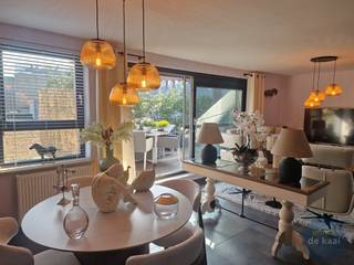 Dit charmant appartement is ideaal gelegen langs de Kaai in Nieuwpoort en combineert comfort, licht en buitenruimte op een unieke manier. De absolute...