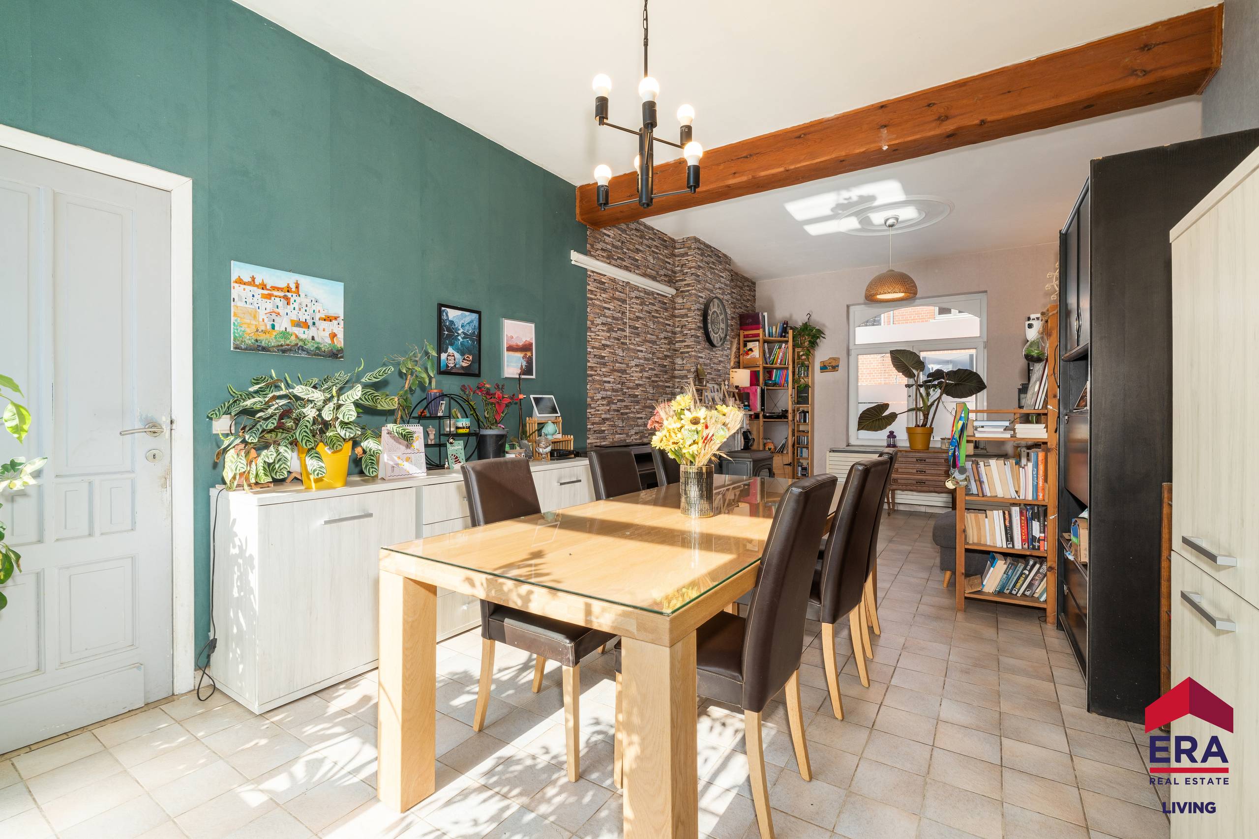 Halfopen bebouwing met 3 slaapkamers, garage en tuin - foto 4