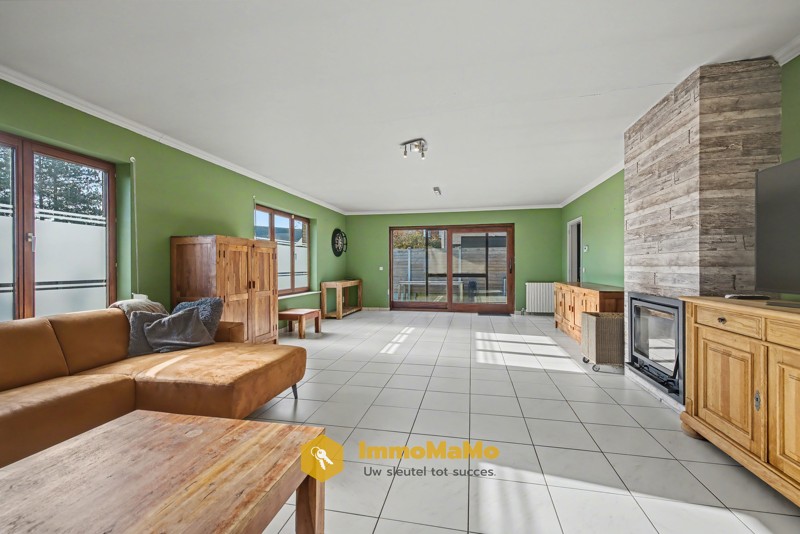 RUIME OPEN BEBOUWING MET GROTE TUIN TE KOOP IN ZELZATE - foto 4