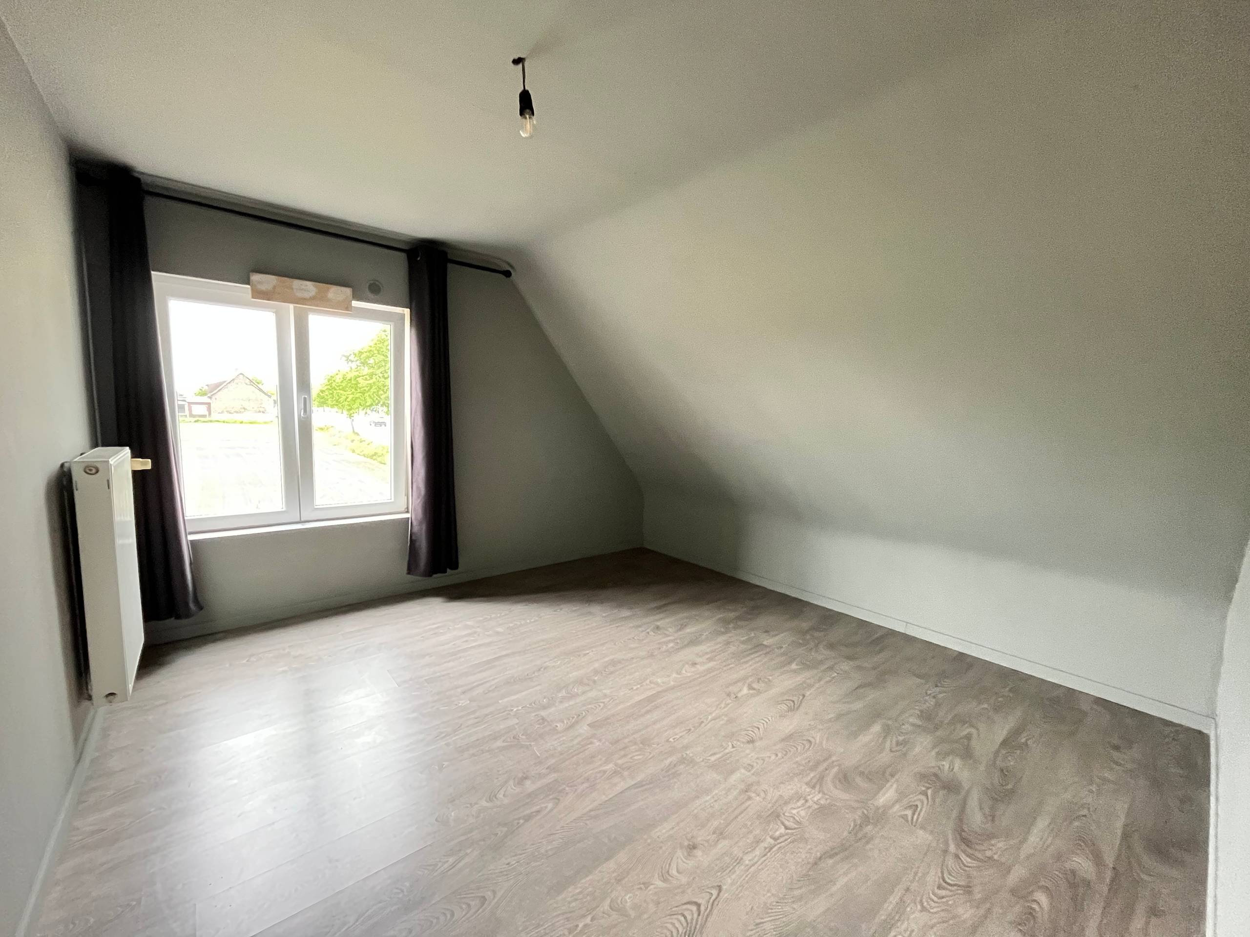Alleenstaande woning met loods van 378m² - foto 5
