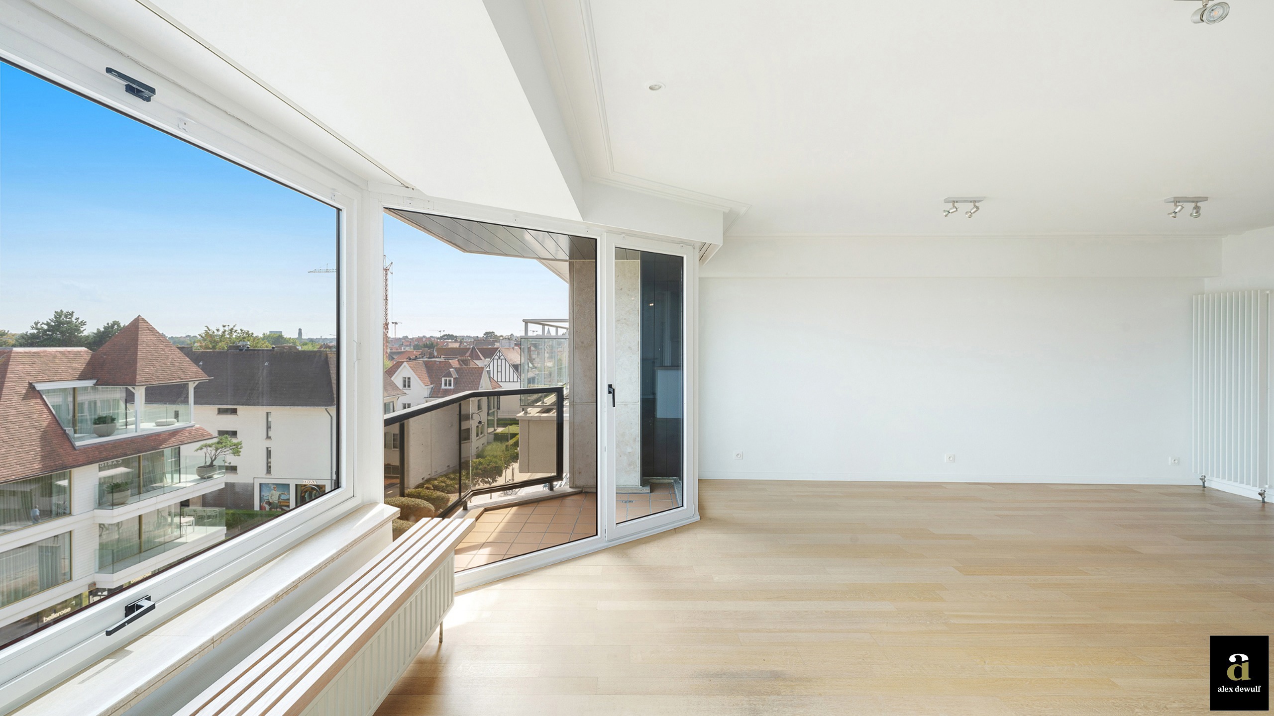 Instapklaar zuidgericht appartement met open zichten over het Zoute. - foto 4