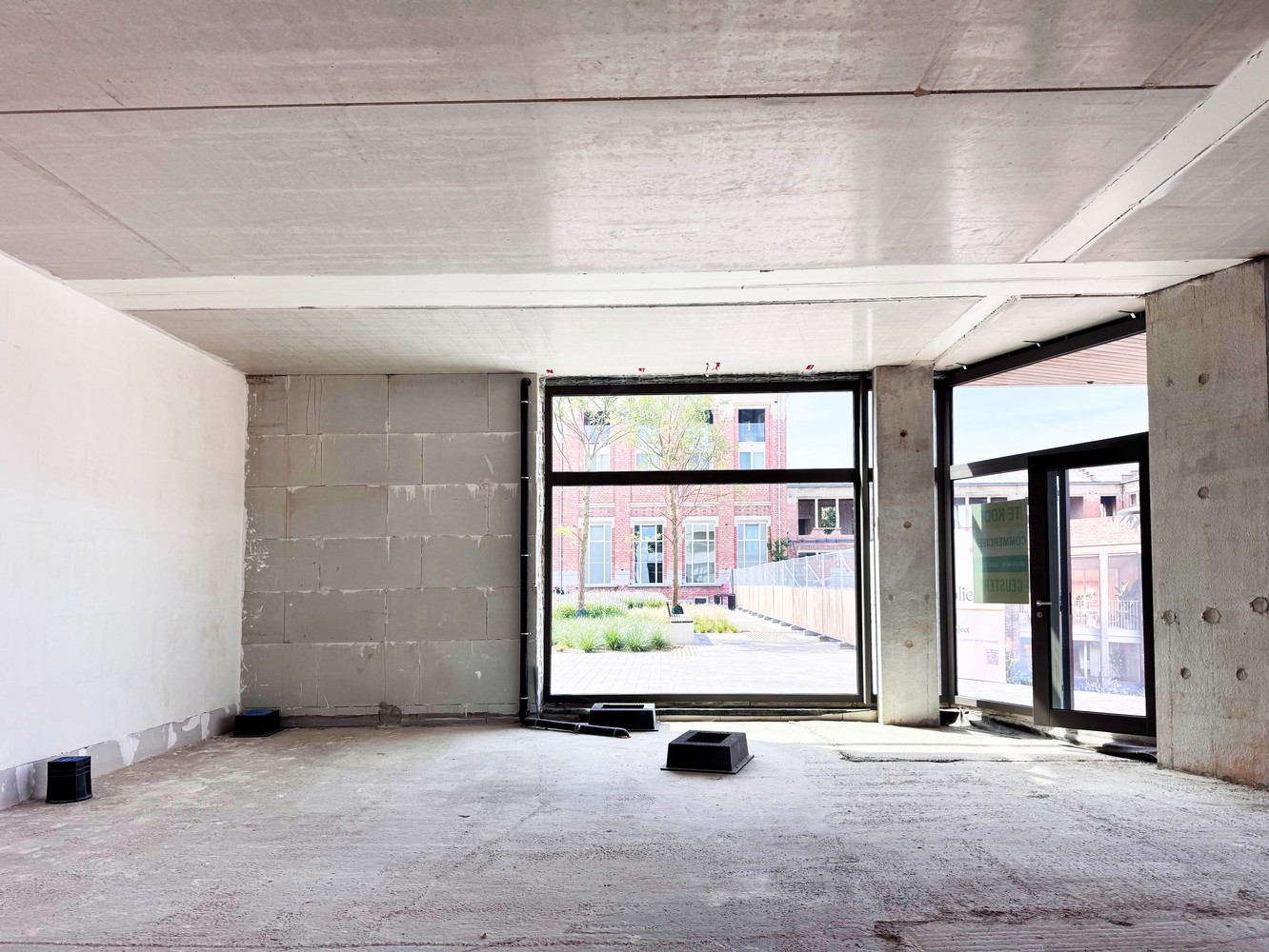 Commerciële ruimte te koop – 110,80 m² casco in Het Academisch Kwartier! - foto 4