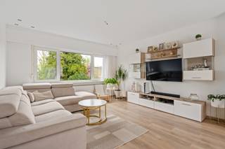 Ben je op zoek naar een lichtrijke woning in een rustige, groene omgeving, maar toch met een vlotte bereikbaarheid richting Brussel en Antwerpen?...