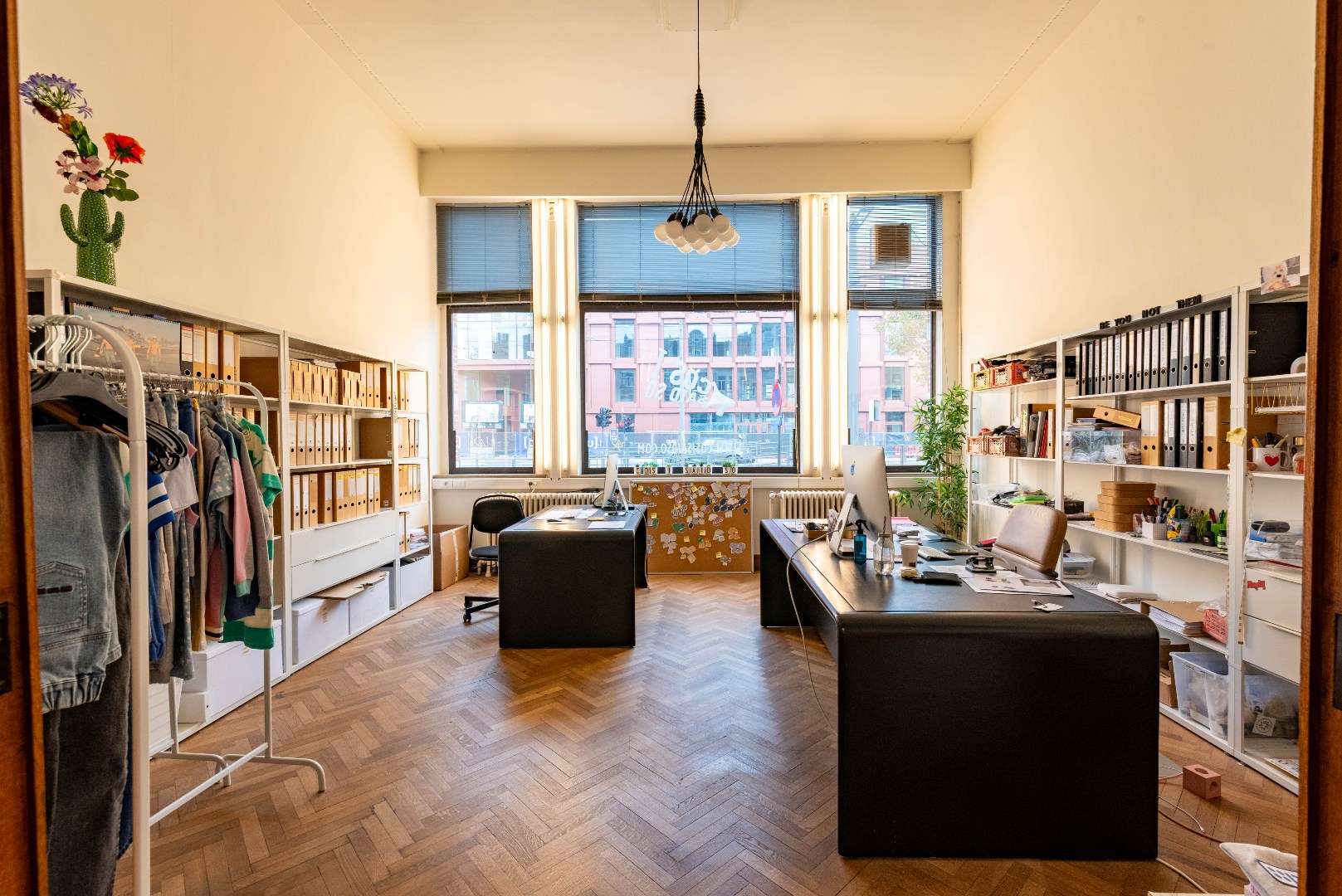 Commercial for rent in Antwerp - photo 1