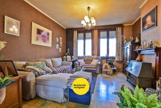 Gezellige stadswoning in het centrum van Nieuwpoort!Op wandelafstand van de grote markt en de Kaai, vinden we deze eigendom terug.Via de inkomhal,...