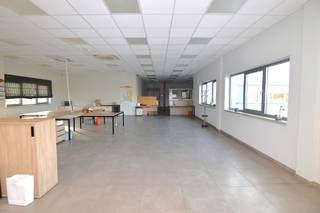 Locatie met uitstekende bereikbaarheid en flexibele mogelijkheden.Verschillende afgesloten kantoorruimten te huur in Putte.Beschikbare...