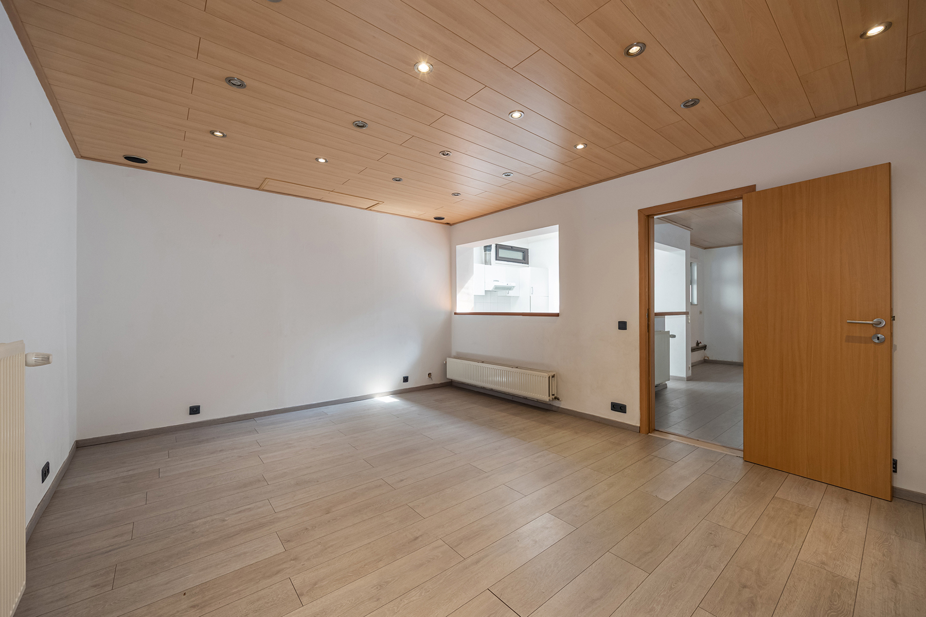House for sale in Beveren-Kruibeke-Zwijndrecht with 4 bedrooms - photo 4