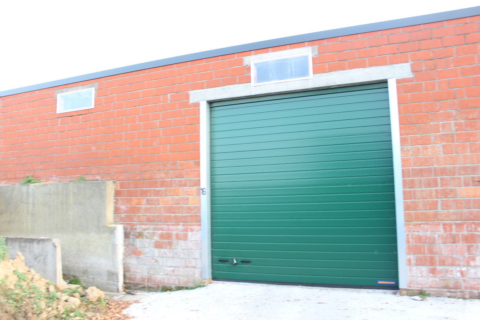 Opslagplaats van 120 m² te huur in Meulebeke - foto 4