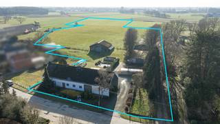 Te renoveren boerderij op een uniek perceel van 44.850m²Kenmerken:- Te renoveren boerderij met landbouwgrond- Uniek perceel met prachtige zichten-...
