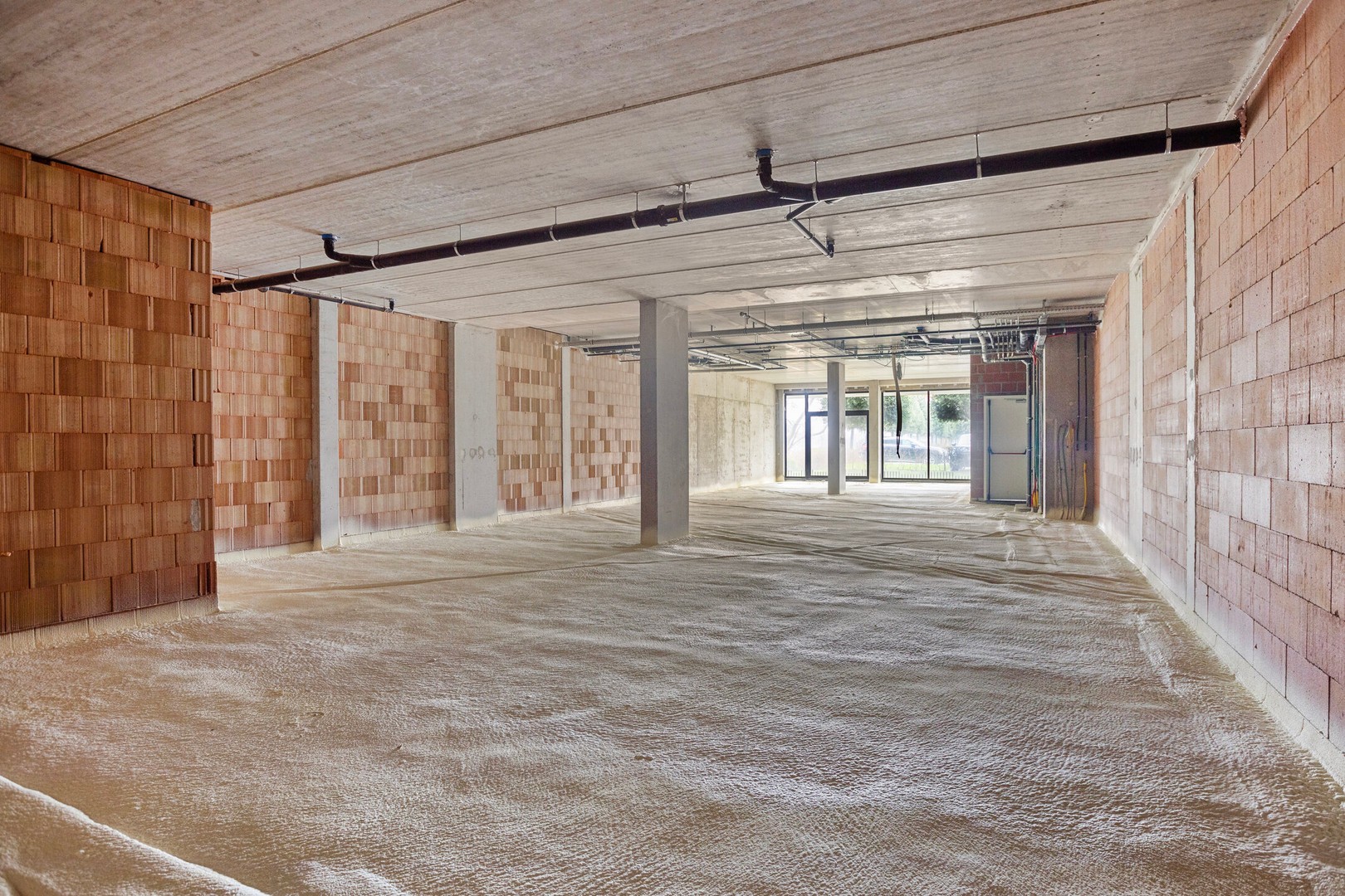 Nog in te richten kantoorruimte aan de jachthaven van Nieuwpoort - foto 3