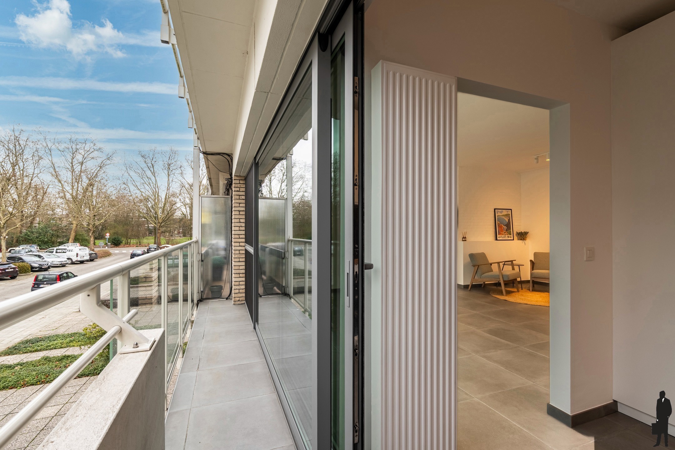 Lichtrijk gerenoveerd instapklaar appartement met 2 slpk - foto 4